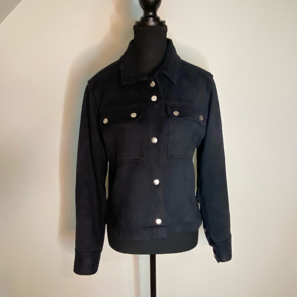 DIP Black Microsuede Jacket Crop Biker Moto Snaps Pockets Lightweight Sz Medium - Picture 7 of 10